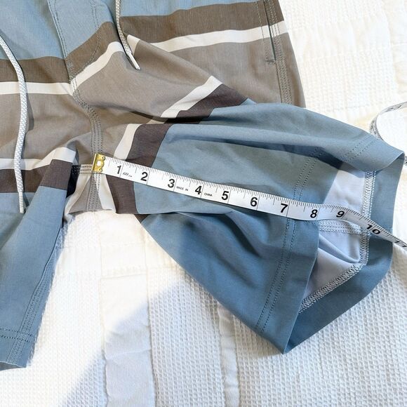 Vissla Board Shorts Mens 29 Blue Stripe Surf Swim Beach Pool  8" Inseam Pockets - Picture 13 of 15